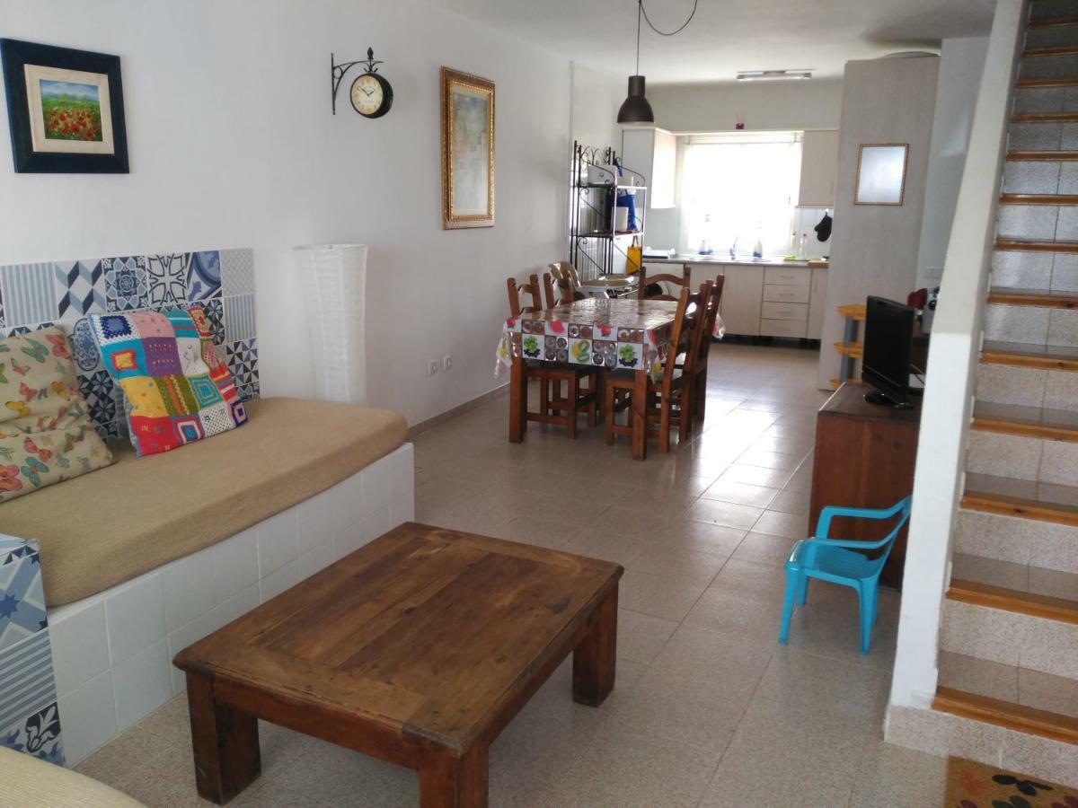 Comodidad En Aguamarga! Agua Amarga  Buitenkant foto